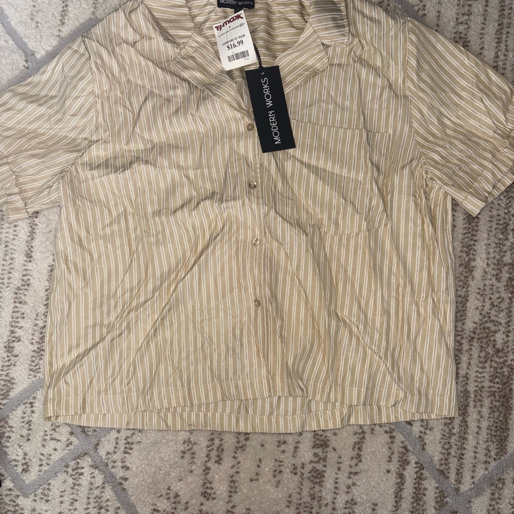 *New*Cream Tan Boxy Button Down Shirt with Peter Pan Collar